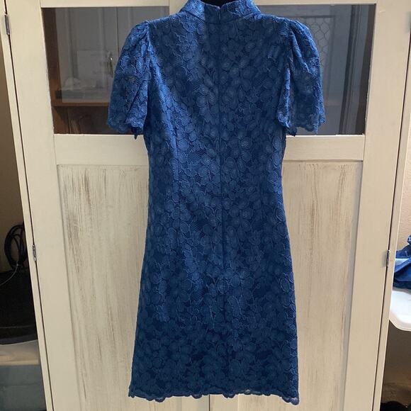 Eliza J. Flutter Sleeve Lace Dress - Picture 5 of 6